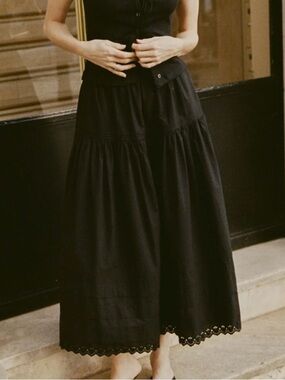 Doen Black Sebastiane Skirt